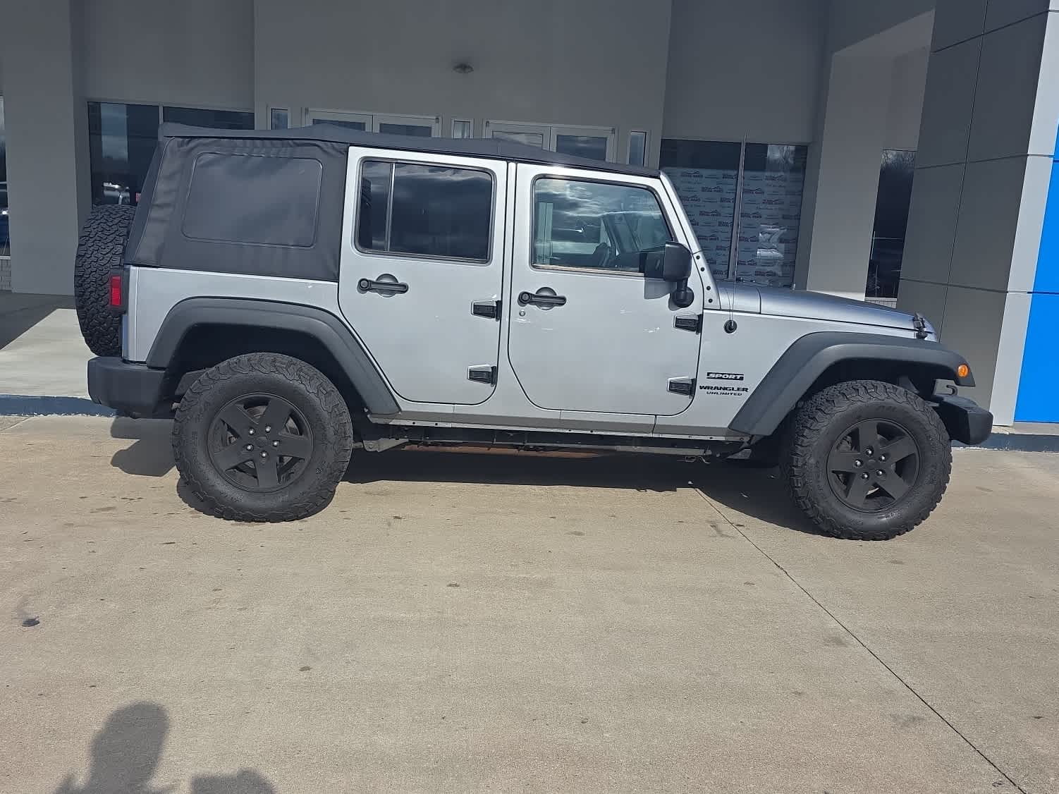 2017 Jeep Wrangler Unlimited Sport
