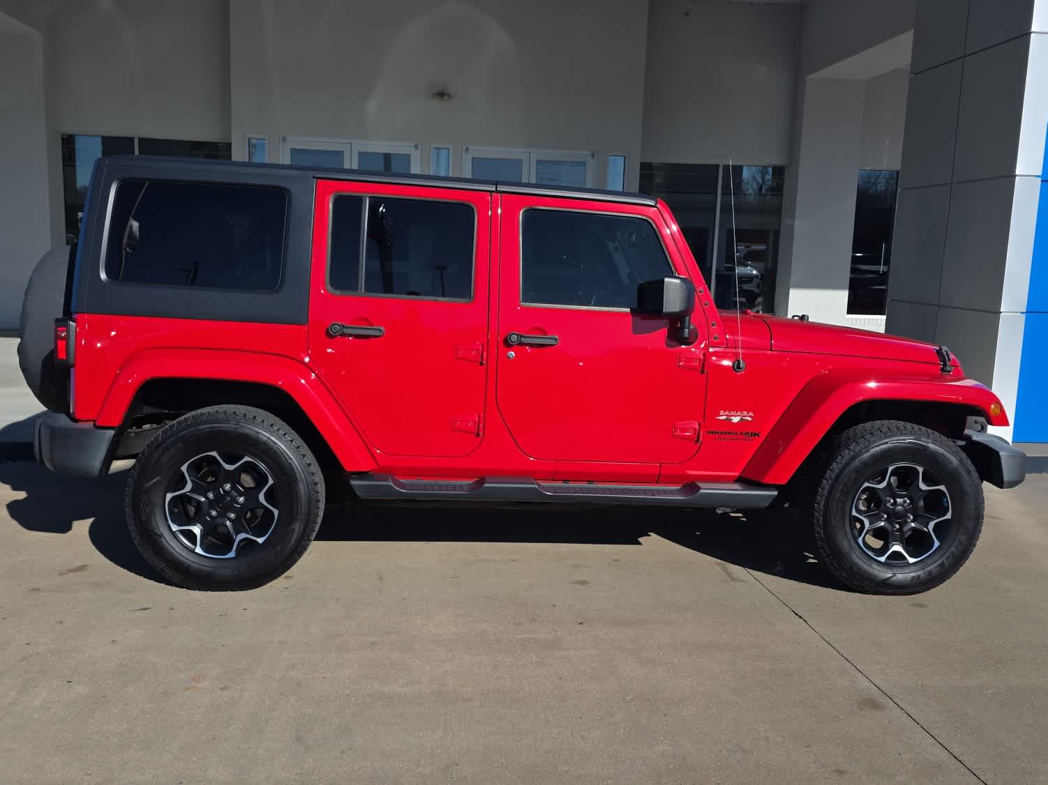2018 Jeep Wrangler JK Unlimited Sahara