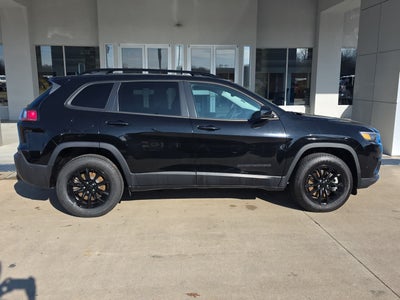 2023 Jeep Cherokee Altitude Lux