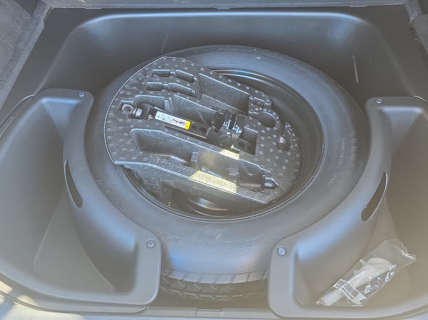 2020 Jeep Grand Cherokee Laredo E