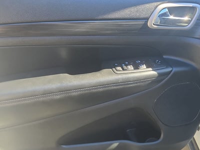 2020 Jeep Grand Cherokee Laredo E