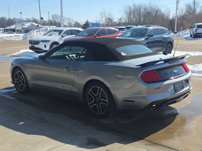 2022 Ford Mustang EcoBoost