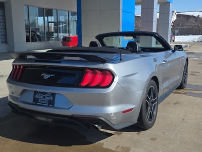 2022 Ford Mustang EcoBoost