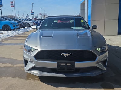 2022 Ford Mustang EcoBoost