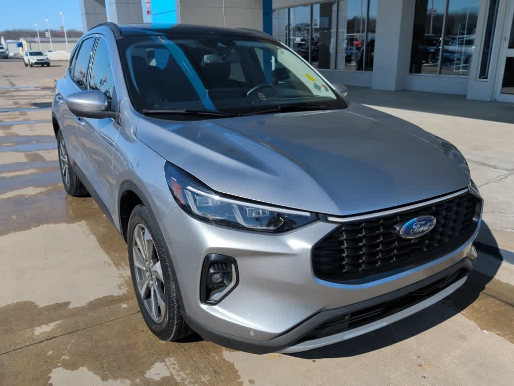 2023 Ford Escape Platinum