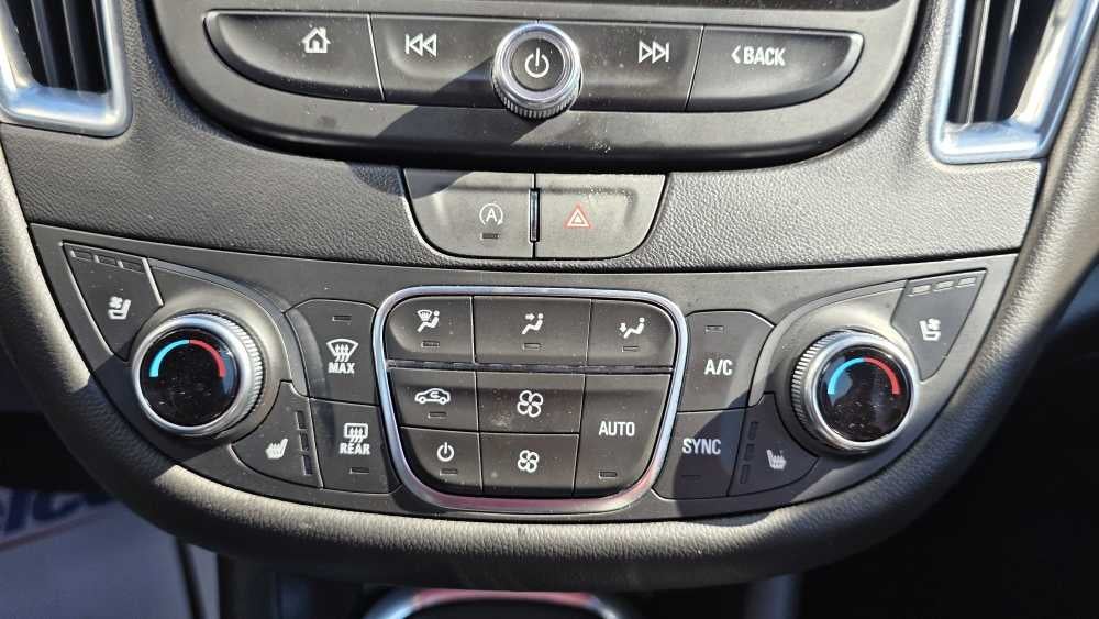 2024 Chevrolet Malibu 2LT