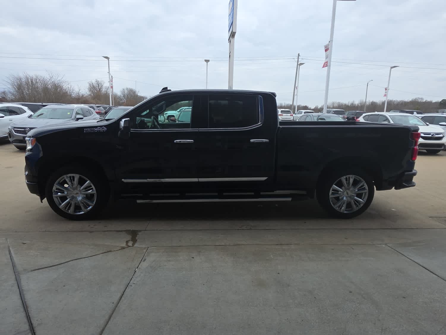 2024 Chevrolet Silverado 1500 High Country