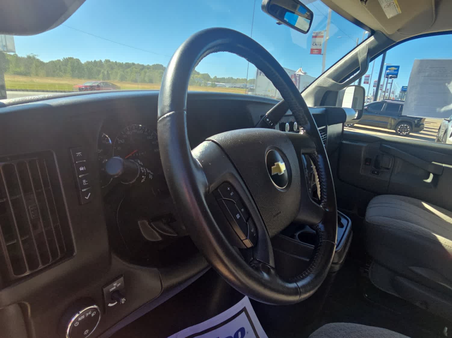 2020 Chevrolet Express Cargo 2500 WT