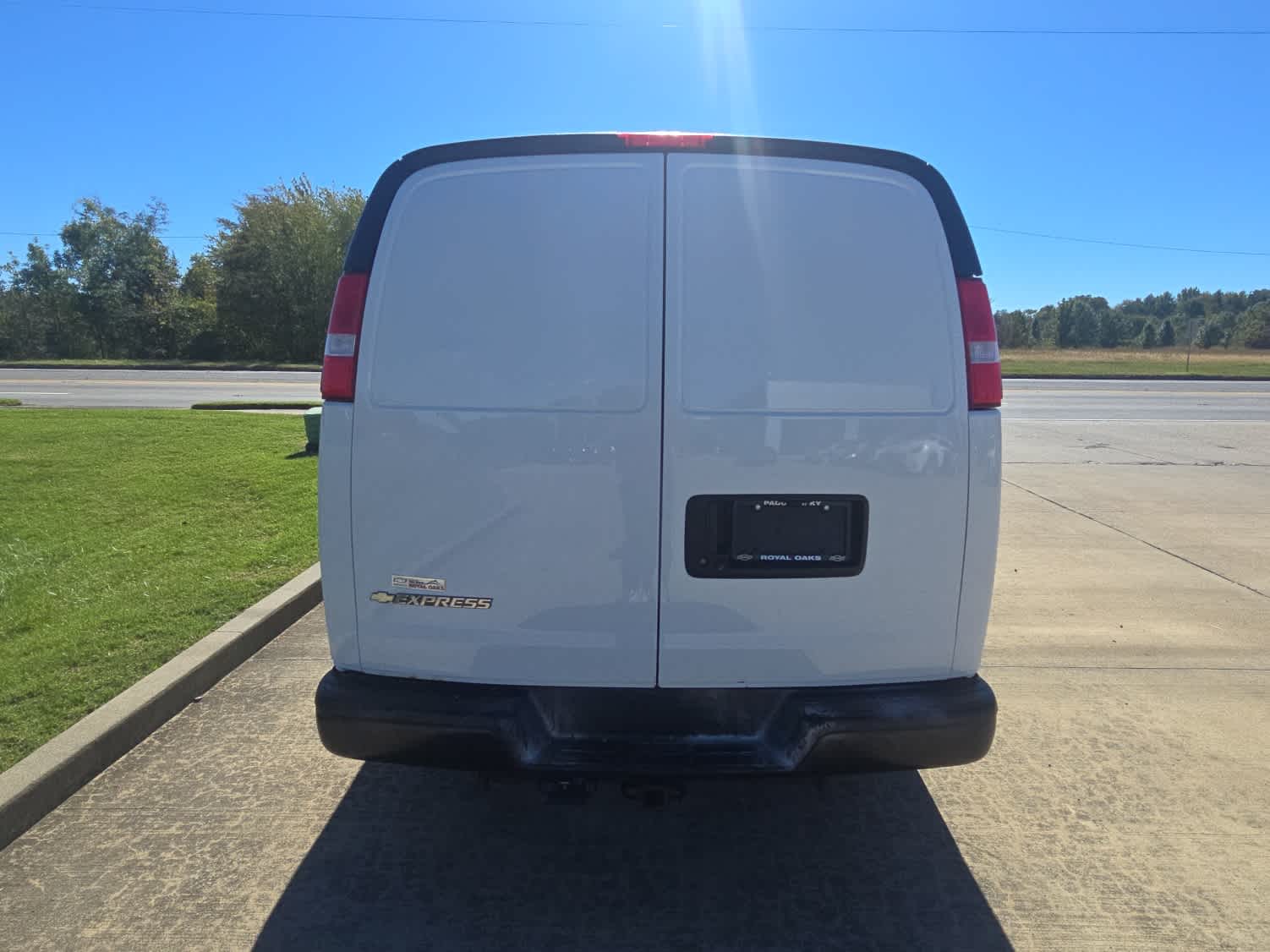 2020 Chevrolet Express Cargo 2500 WT