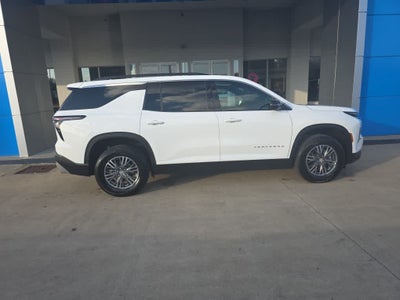 2024 Chevrolet Traverse LT