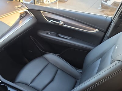 2022 Cadillac XT5 Luxury