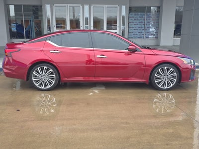 2023 Nissan Altima 2.5 SL