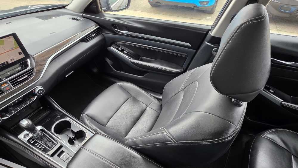 2023 Nissan Altima 2.5 SL