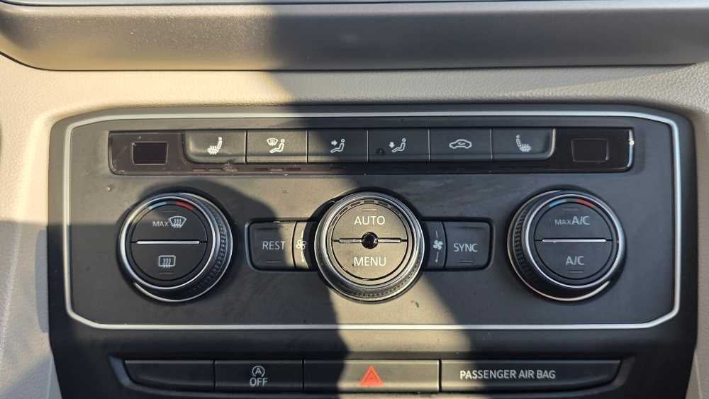 2019 Volkswagen Atlas 3.6L V6 SE w/Technology