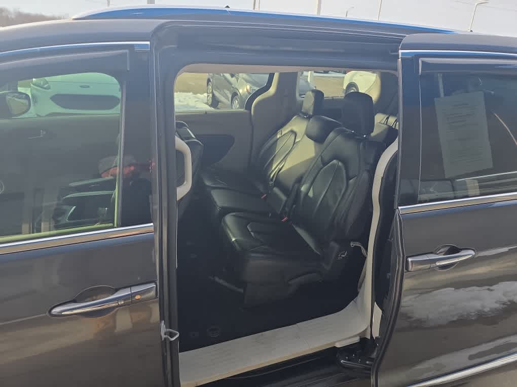 2018 Chrysler Pacifica Touring L Plus