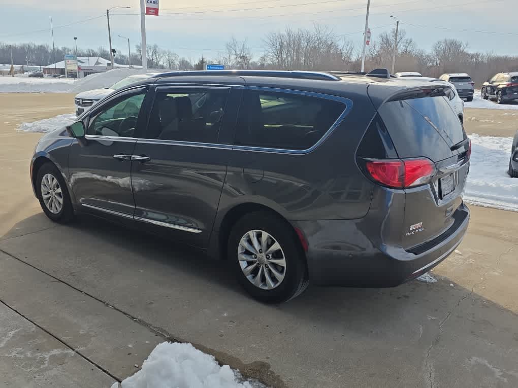 2018 Chrysler Pacifica Touring L Plus