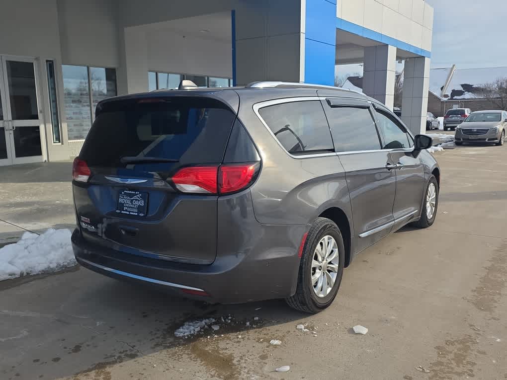 2018 Chrysler Pacifica Touring L Plus