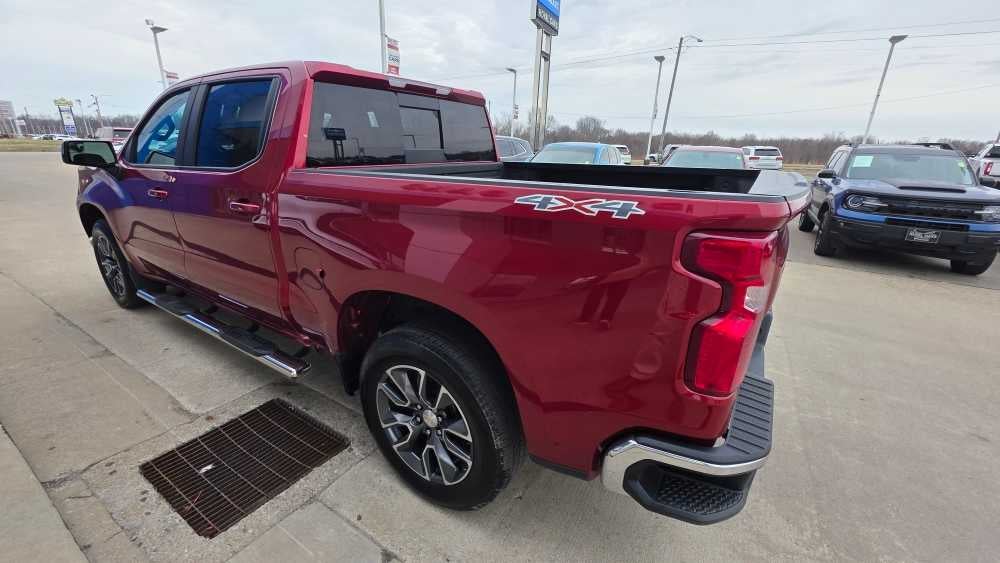 2024 Chevrolet Silverado 1500 LT