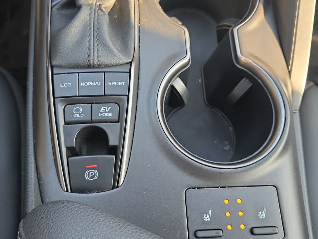 2024 Toyota Camry Hybrid XSE