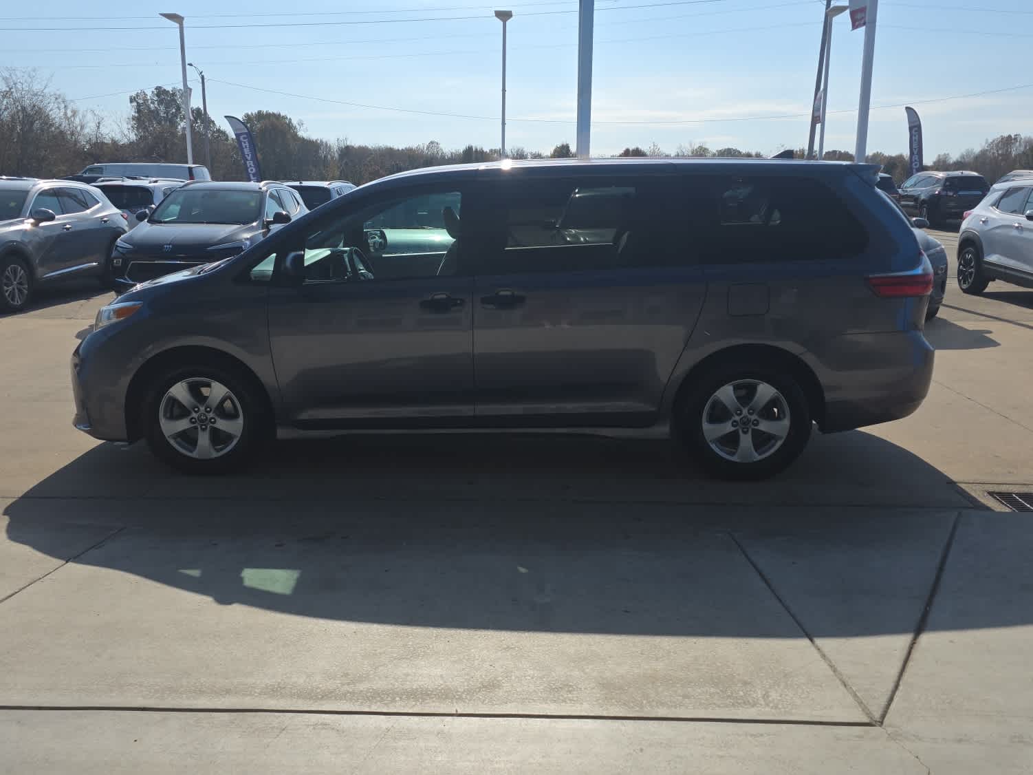 2020 Toyota Sienna L
