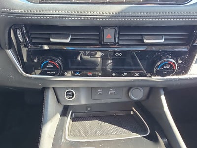 2022 Nissan Rogue Platinum