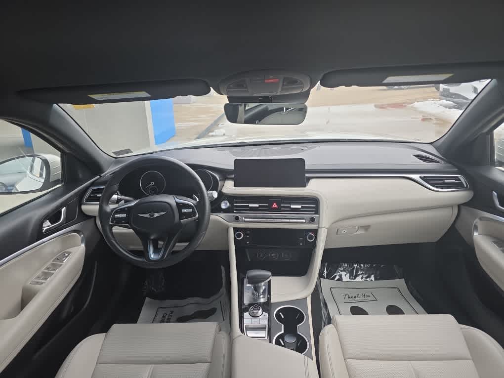 2025 Genesis G70 2.5T